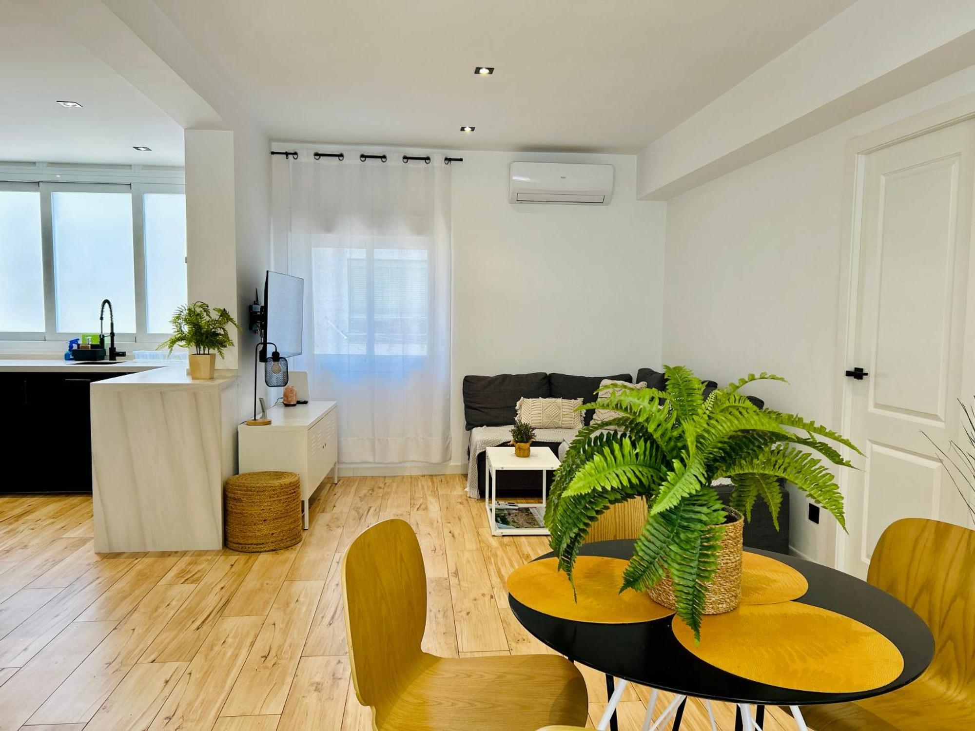 Ecochic Apartment In Fuengirola Center Екстер'єр фото